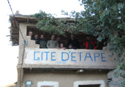 Gruppenfoto bei der Gite d'Etape